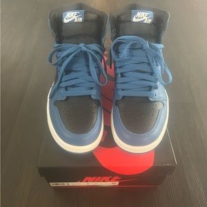 Jordan 1-Marina blue/black-white